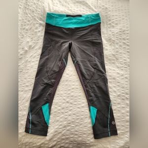 Lululemon cropped running leggings size 6